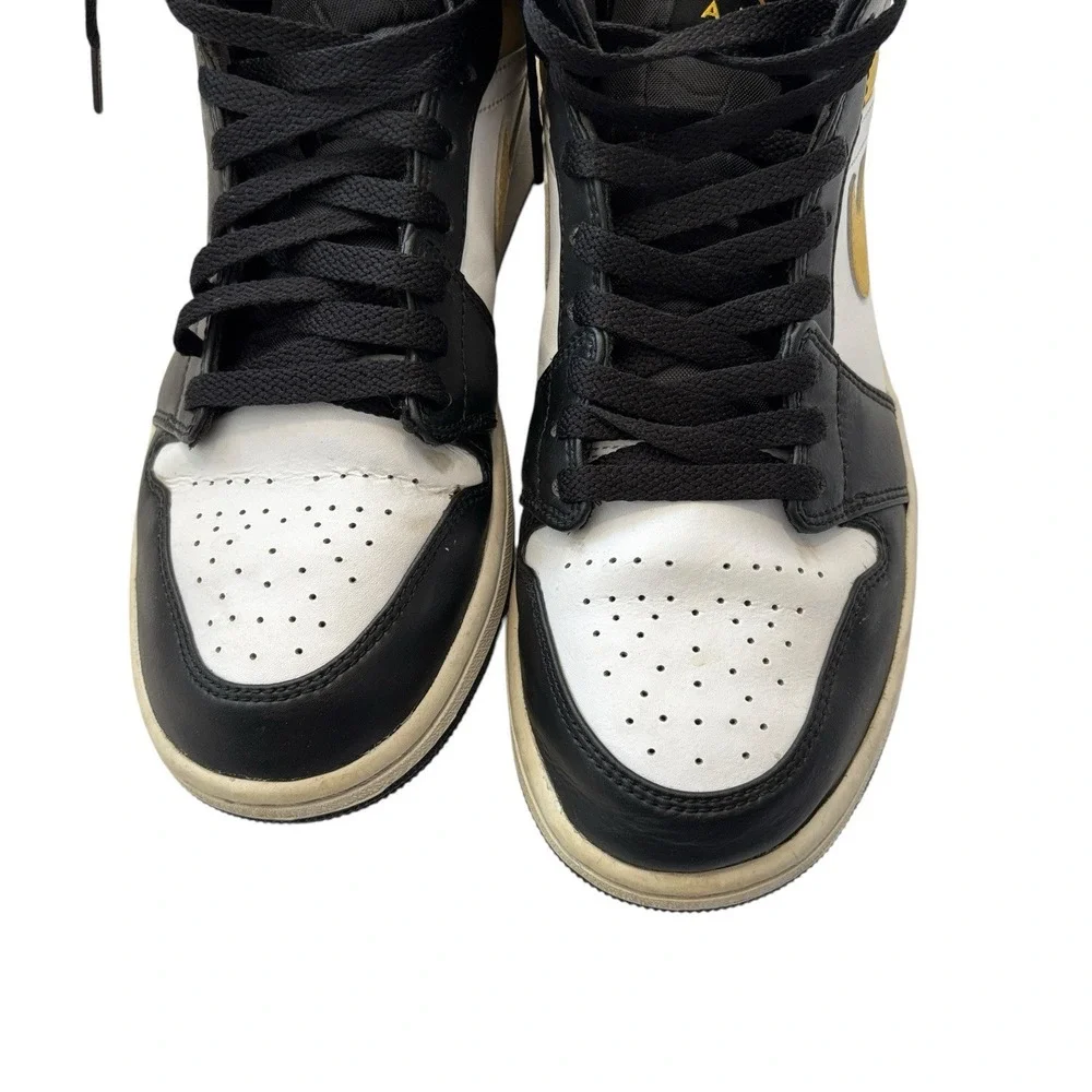 Jordan 1 Mid Black‎ University Gold 2021 554724-177 Size 9.5